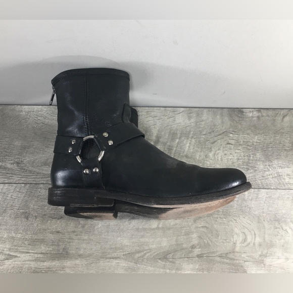 Womens Frye #76870 Phillip Moto Harness Black Leather Short Ankle Boots Size 8 - Picture 9 of 12